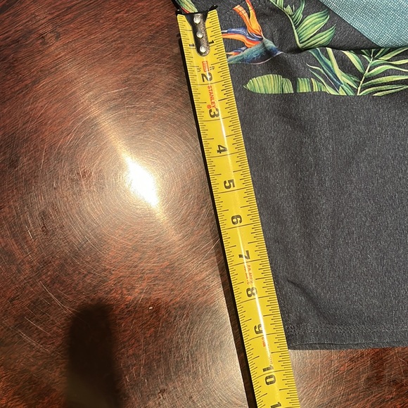 Airwalk hybrid shorts Size Medium - Picture 10 of 10